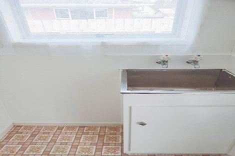 Photo of property in 1/36 Blacklock Avenue, Henderson, Auckland, 0612