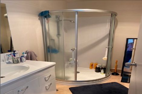 Photo of property in 77 Carrington Avenue, Silverdale, Hamilton, 3216