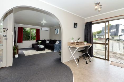 Photo of property in 45 Lachlan Drive, Dinsdale, Hamilton, 3204