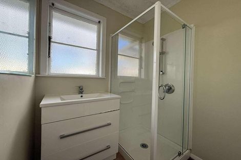 Photo of property in 27 Shakespeare Avenue, Trentham, Upper Hutt, 5018