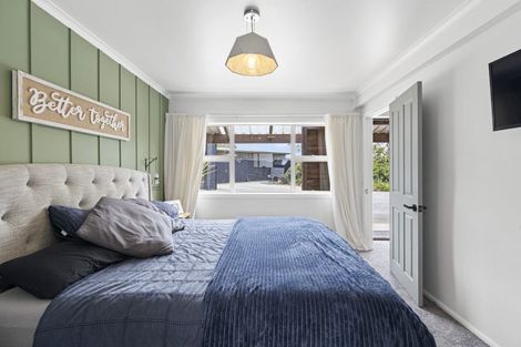 Photo of property in 124 Lower King Road, Tarurutangi, New Plymouth, 4372