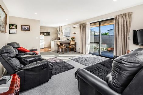 Photo of property in 1/191 Gayhurst Road, Dallington, Christchurch, 8061