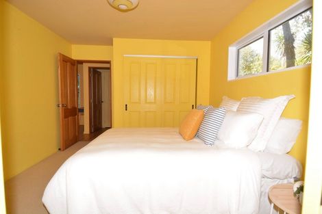 Photo of property in 33 Rakiura Parade, Otatara, Invercargill, 9879