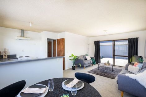 Photo of property in 2/23 Record Street, Fitzroy, New Plymouth, 4312