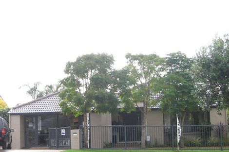 Photo of property in 133a Sturges Road, Henderson, Auckland, 0612