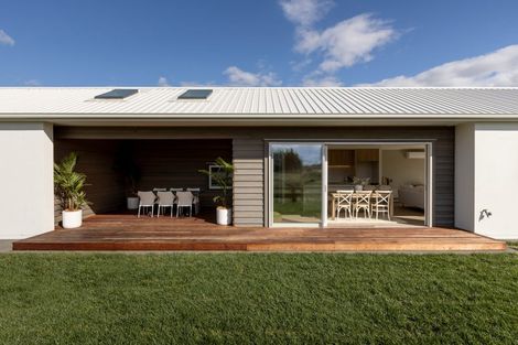 Photo of property in 60 Saint Pauls Drive, Brookfield, Tauranga, 3110