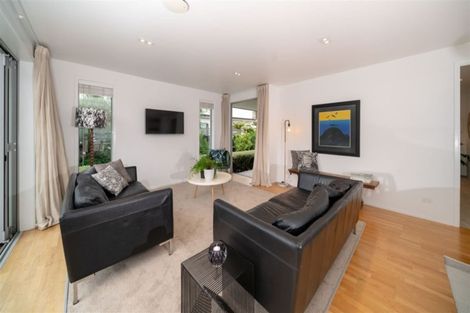 Photo of property in 23 Celia Street, Redcliffs, Christchurch, 8081