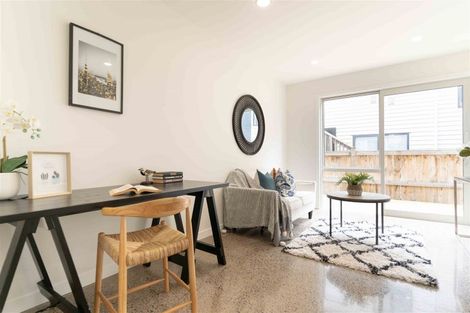 Photo of property in 2 Craigs Way, Hobsonville, Auckland, 0616