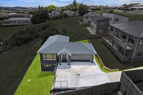 Photo of property in 68a Cape Hill Road, Pukekohe, 2120