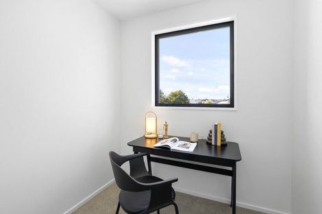 Photo of property in 14 Village Green Drive, Huntingdon, 7774