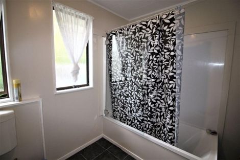 Photo of property in 12 Paulson Road, Te Karaka, 4022