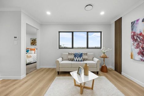 Photo of property in 39 Park Green Avenue, Rosehill, Papakura, 2113