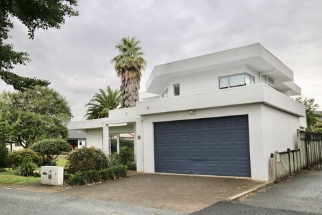 Photo of property in 63c Braid Road, St Andrews, Hamilton, 3200