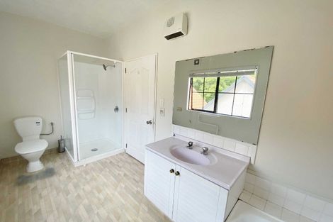 Photo of property in 1/264 Riccarton Road, Upper Riccarton, Christchurch, 8041