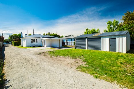 Photo of property in 17 De Lautour Road, Kaiti, Gisborne, 4010