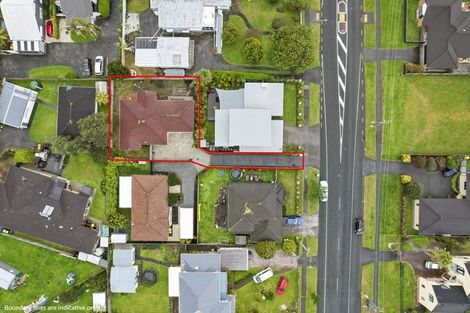 Photo of property in 19c Beach Road, Te Atatu Peninsula, Auckland, 0610