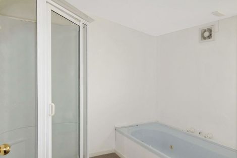 Photo of property in 87 Peer Street, Ilam, Christchurch, 8041