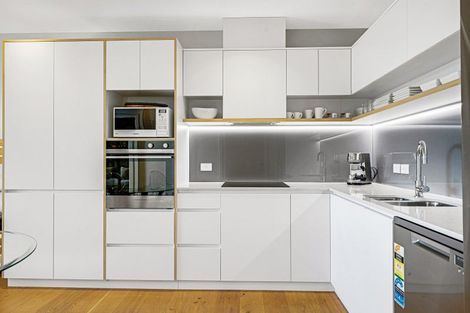 Photo of property in 417/64 Victoria Street, Onehunga, Auckland, 1061