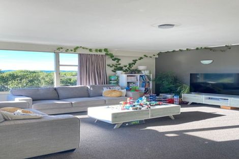 Photo of property in 26 Winston Street, Crofton Downs, Wellington, 6035