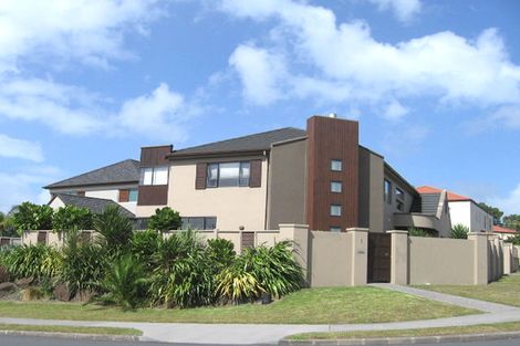 Photo of property in 1 Seacrest Drive, West Harbour, Auckland, 0618