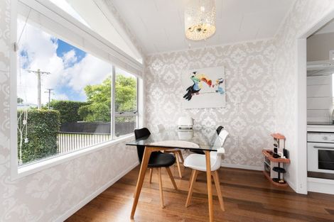 Photo of property in 25a Waipani Road, Te Atatu Peninsula, Auckland, 0610