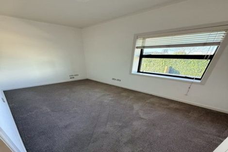 Photo of property in 11 Lake Pupuke Drive, Takapuna, Auckland, 0622