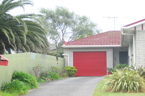 Photo of property in 47 Ocean Road, Paraparaumu Beach, Paraparaumu, 5032