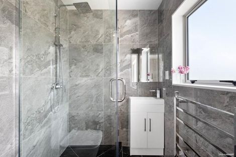 Photo of property in 12b Fernaig Street, Papakura, 2110