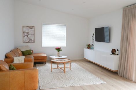 Photo of property in 94d Beach Road, Waihi Beach, 3611