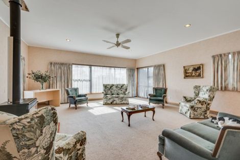 Photo of property in 5 Haines Grove, Rainbow Point, Taupo, 3330