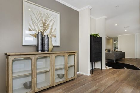 Photo of property in 80 Ewen Place, Karaka, Papakura, 2580