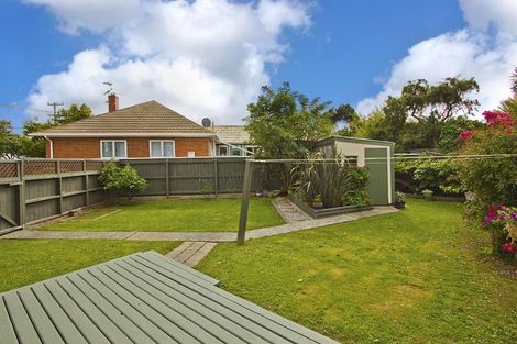 Photo of property in 28 Bell Road, Waiwhetu, Lower Hutt, 5010