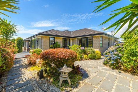 Photo of property in 164 Doncaster Drive, Papamoa Beach, Papamoa, 3118