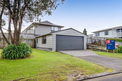 Photo of property in 10 Aratapu Street, Waitara, 4320