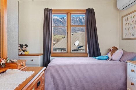 Photo of property in 8 Riverside Road, Frankton, Queenstown, 9300