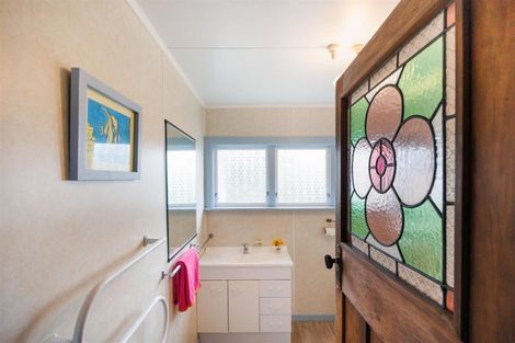 Photo of property in 68 Skerman Street, Marton, 4710