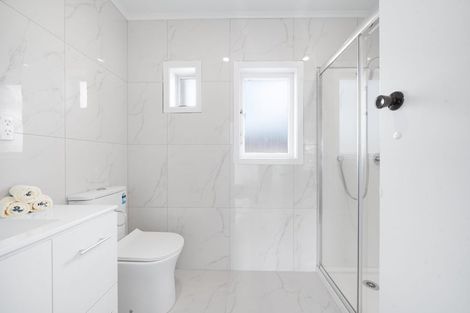 Photo of property in 33 Rollerson Street, Papakura, 2110