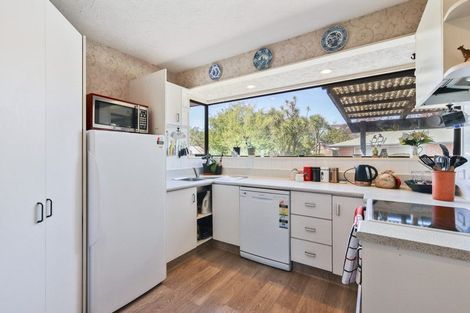 Photo of property in 32 Victoria Street, Oxford, 7430