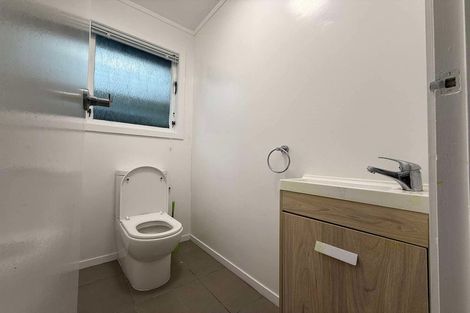 Photo of property in 16 Mission Street, Waterloo, Lower Hutt, 5011