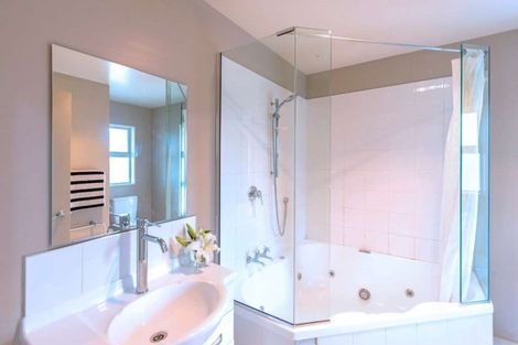 Photo of property in 91 Purchas Street, Edgeware, Christchurch, 8013