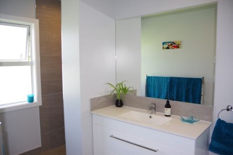 Photo of property in 30 Hurunui Lane, Kinloch, Taupo, 3377