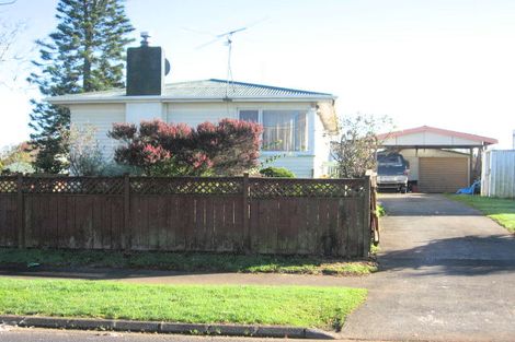 Photo of property in 2 Bettina Place, Manurewa, Auckland, 2102