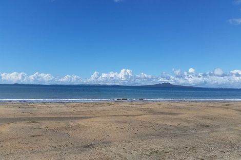 Photo of property in Norfolk Apartments, 206/19 Bute Road, Browns Bay, Auckland, 0630