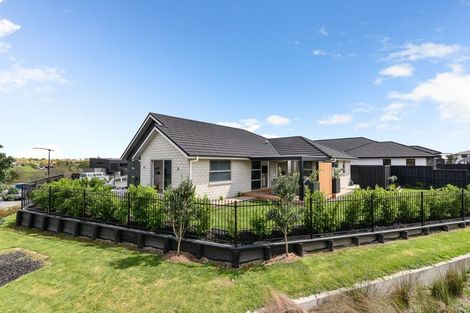 Photo of property in 6 Rivercove Lane, Flagstaff, Hamilton, 3210