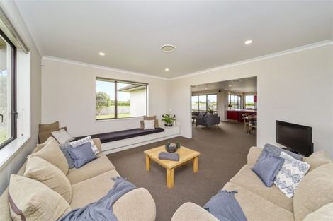 Photo of property in 96 Whenuku Road, Normanby, Hawera, 4675