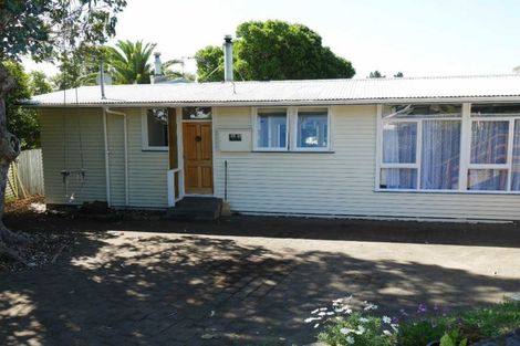 Photo of property in 64 Leinster Avenue, Raumati South, Paraparaumu, 5032