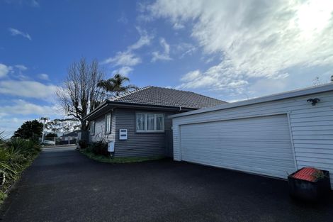 Photo of property in 160a Ridge Road, Howick, Auckland, 2014