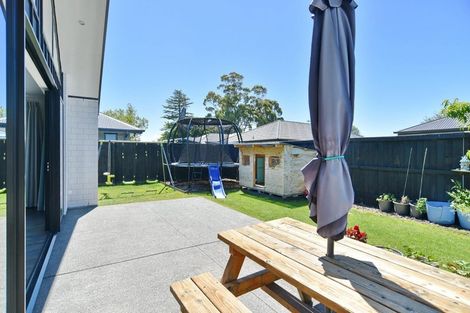 Photo of property in 170 Rangiora Woodend Road, Woodend, 7610