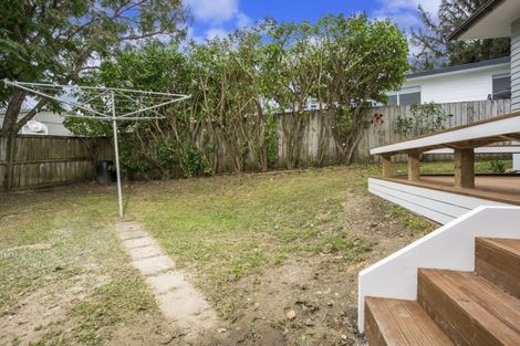 Photo of property in 1/97 Eskdale Road, Birkdale, Auckland, 0626