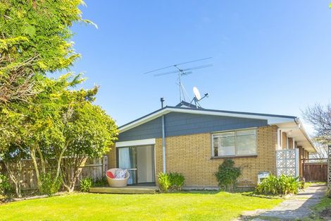 Photo of property in 1/21 Roband Crescent, Brown Owl, Upper Hutt, 5018